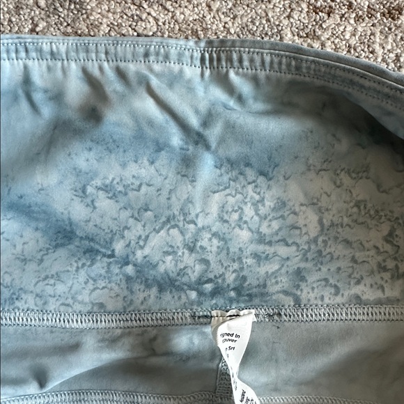 Lululemon Fast and Free HR tight,size 12, light blue dyed - Picture 5 of 9